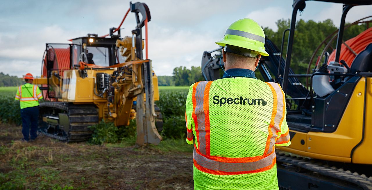 Spectrum technician crew working on a broadband expansion project